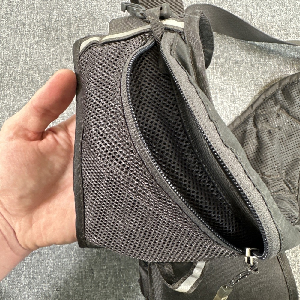 The North Face Flight Series Running Belt Waist Pack Black Hydration Hiking - Picture 4 of 8